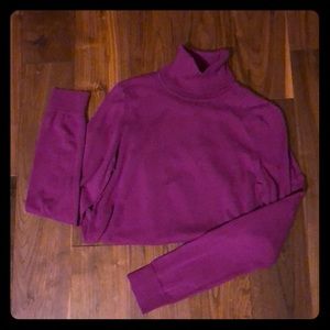 Gap sweater